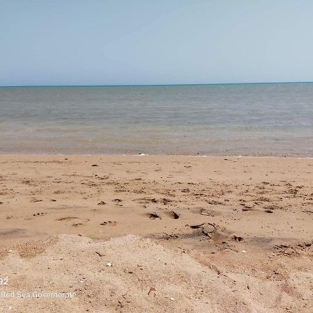 Apartment Bella Vita Near The Sea Redsealine Hurghada Bagian luar foto