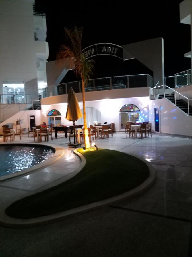 Apartment Bella Vita Near The Sea Redsealine Hurghada Bagian luar foto