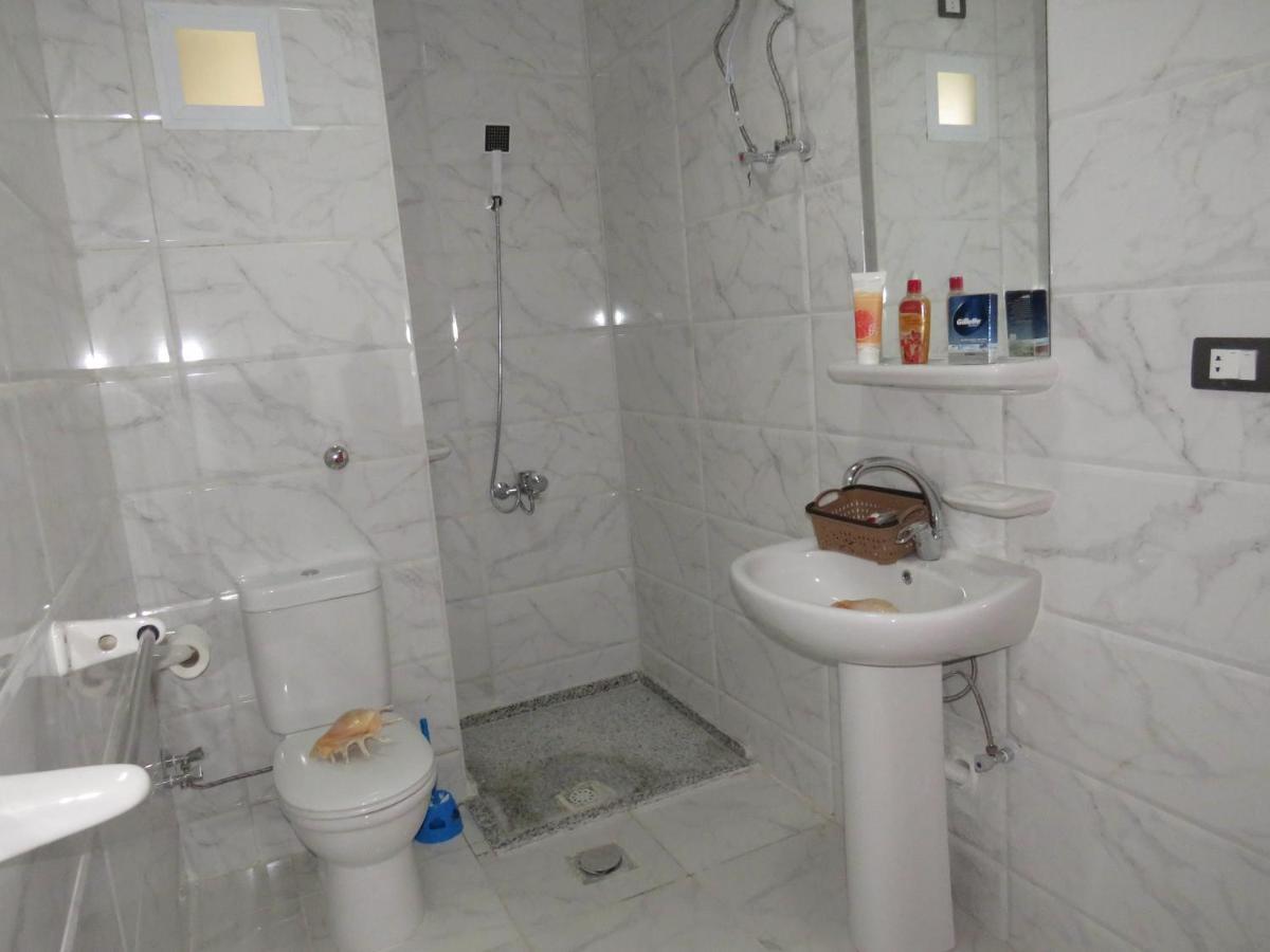 Apartment Bella Vita Near The Sea Redsealine Hurghada Bagian luar foto